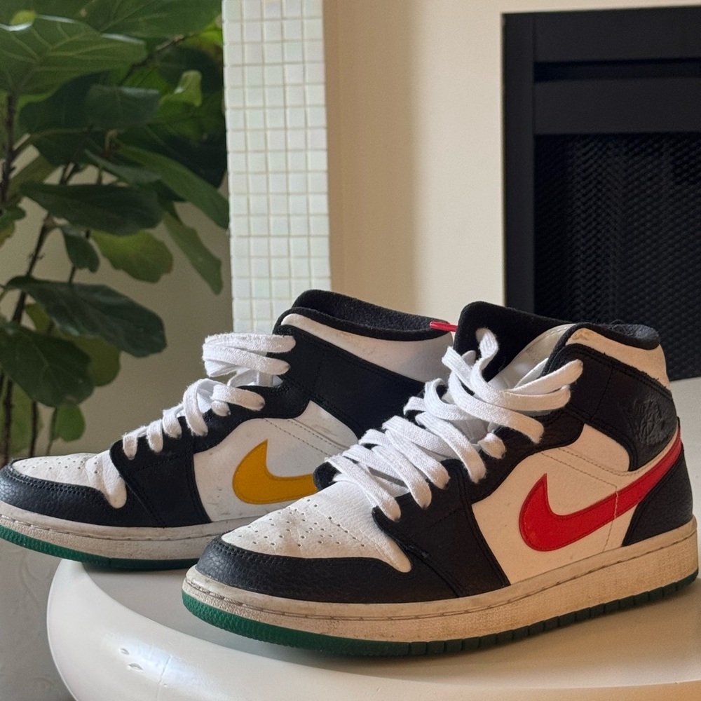 Nike Air Jordan Sneakers